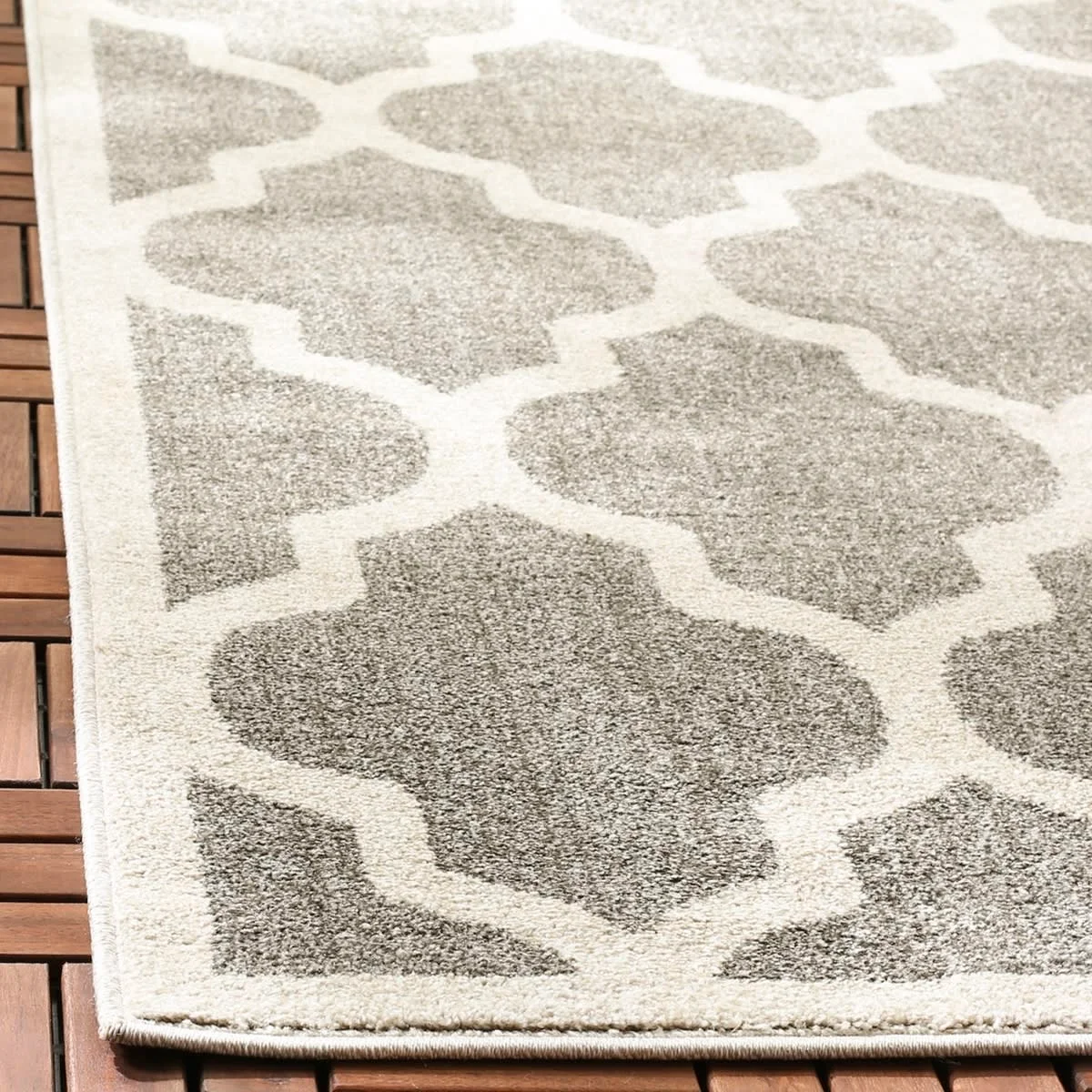 PRG-17 Transitional Geometric Mixed Nylon Polypropylene Gray Printed Machine-made Rug - Image 2