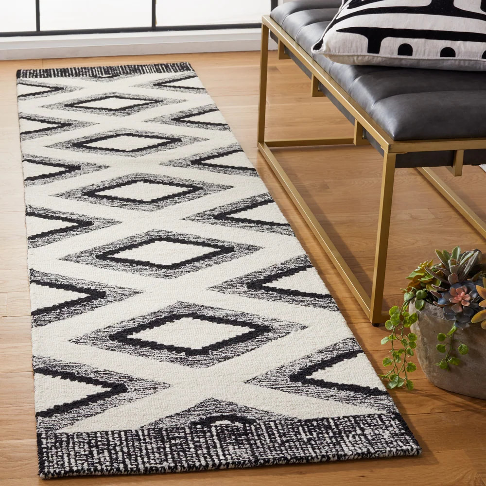 RN-1 Bohemian Tribal Wool Black/Ivory Handknotted Handmade Runner